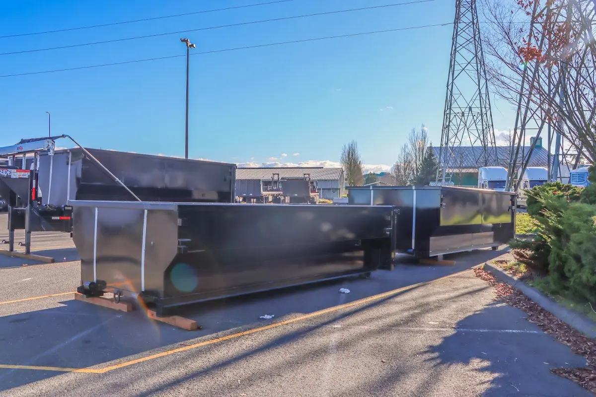 Roll-off dumpster ready for waste disposal at job site for Residential Dumpster Rental in Winter Gardens